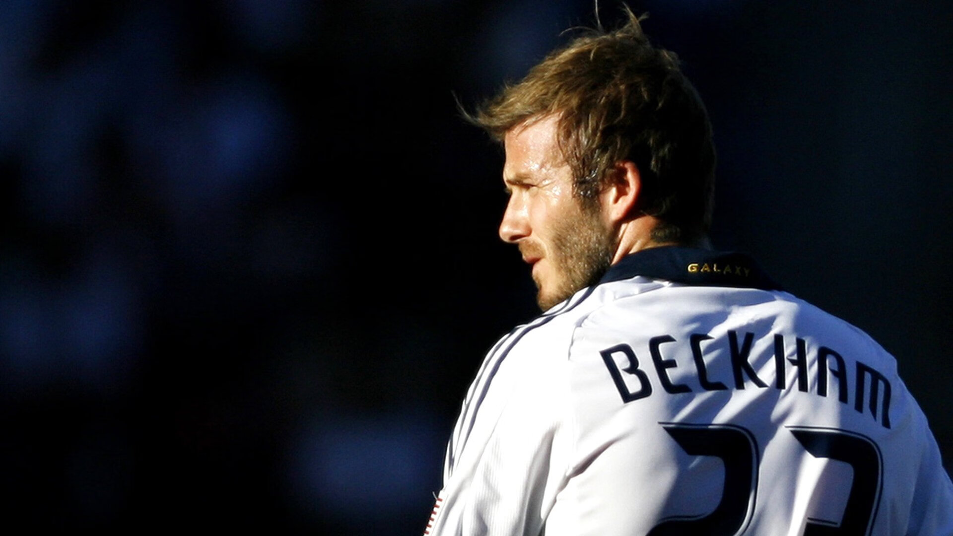 伯恩利新战术奏效,克拉文公园期待连胜,克莱伯恩公园